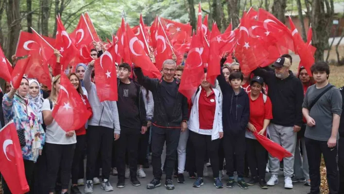 Cumhuriyet'in 100'üncü yılında gençlik yürüyüşü