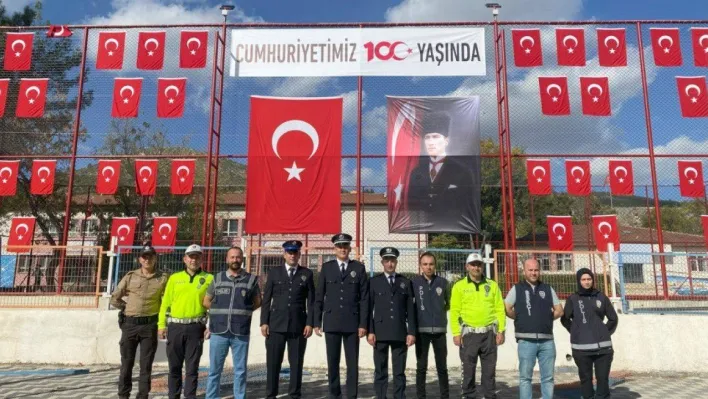 Cumhuriyet'in 100. yılında 100 bayrak çalışması