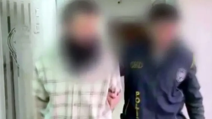 D-100'de durdurulan minibüste Afganistan uyruklu 7 düzensiz göçmen yakalandı