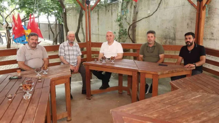 Darıca'da hacdan dönen vatandaşlara 'hayırlı olsun' ziyareti