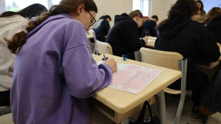 Darıca'da öğrencilere ücretsiz deneme sınavı