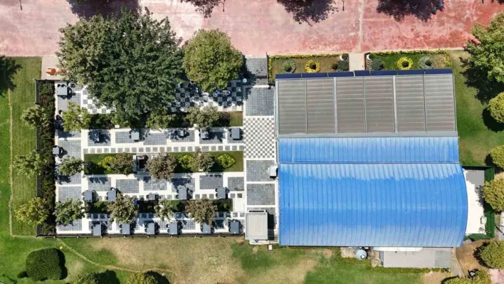 Darıca'daki Hilal Bahçe Sosyal Tesisi yenilenerek hizmete açıldı