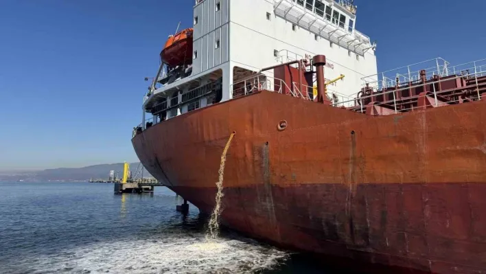 Denizi kirleten gemiye suçüstü