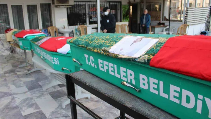 Depremde hayatını kaybeden doktor ve ailesi son yolculuğuna uğurlandı