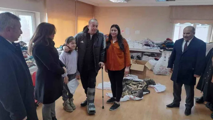 Depremzedeler için kadın kültür merkezinde market kuruldu