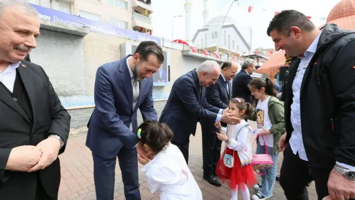 Derince'de bayramlaşmaya yoğun ilgi