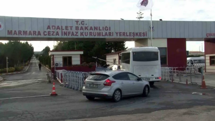 Dilan Polat Silivri Marmara Cezaevi'ne getirildi