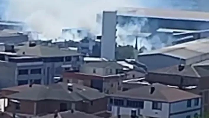 Diler Demir Çelik fabrikasında patlama sonrası yangın çıktı