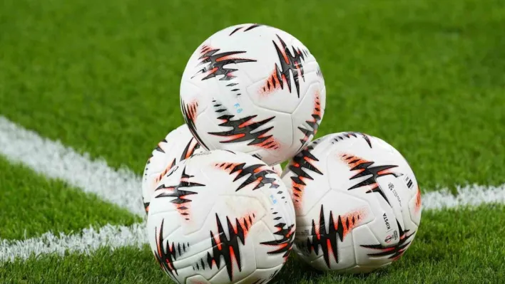 Domenico Tedesco'dan Stuttgart karşısında 4 değişiklik