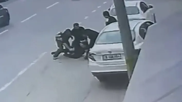 Drift atarken yakalandı, sonrasında yaptıkları pes dedirtti