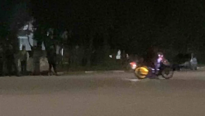 Drift atıp polisten kaçan sürücü amatör kameralara yansıdı