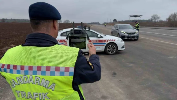 Drone ile sıkı bir trafik denetimi uygulanıyor