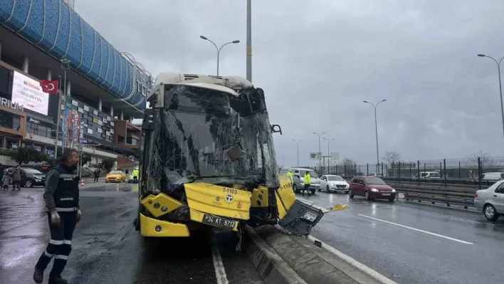 (Düzeltme) İBB'ye bağlı toplu taşıma araçlarındaki kaza ve arızalara her geçen gün yenisi ekleniyor