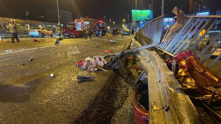 E-5 Kara Yolu'nda bariyere çarpan otomobil takla attı: 1 ağır yaralı