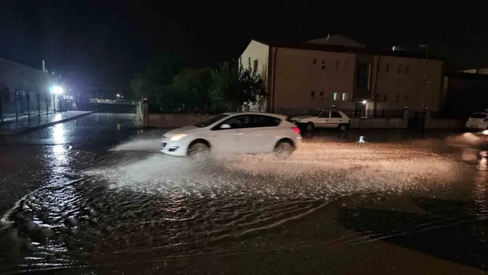 Edirne, Balkanlar'dan gelen soğuk havanın etkisi altına girdi