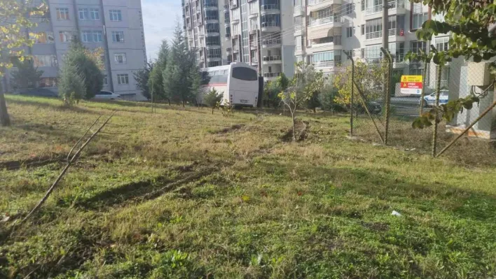 Edirne'de minibüsün freni boşaldı: 15 yolcu ölümden döndü