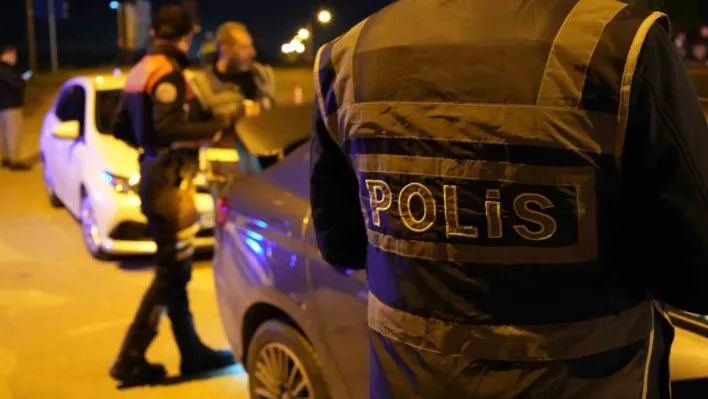 Edirne'de polisin 'dur' ihtarına uymayan sürücü: 'Çevirdik direksiyonu kaçtık'