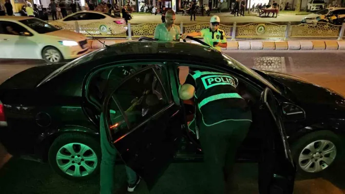 Edirne'de şok uygulama: 275 kişi ve 120 araç sorgulandı