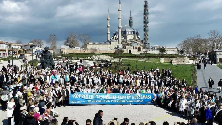 Edirne'ye 2 bin kadın aynı anda ayak bastı