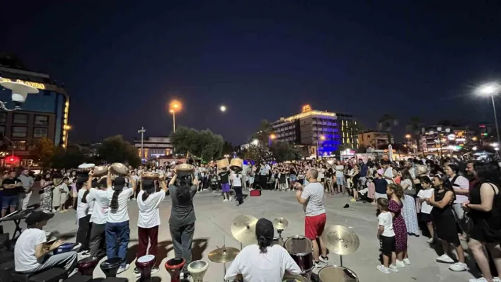 Eğitim, öğretim ve şov bir arada