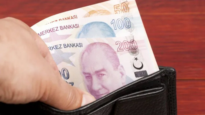 Ekonomistten asgari ücret tahmini: '9 bin 86 TL'ye yükselebilir'