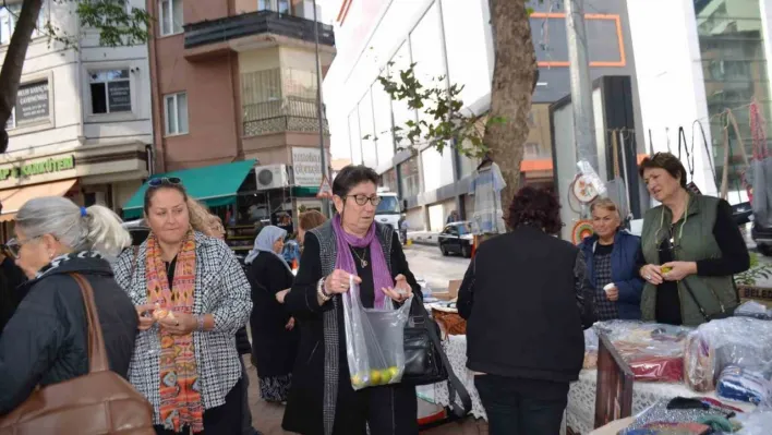 El emeği göz nuru ürünleri üniversite öğrencilerinin bursu için üretiyorlar