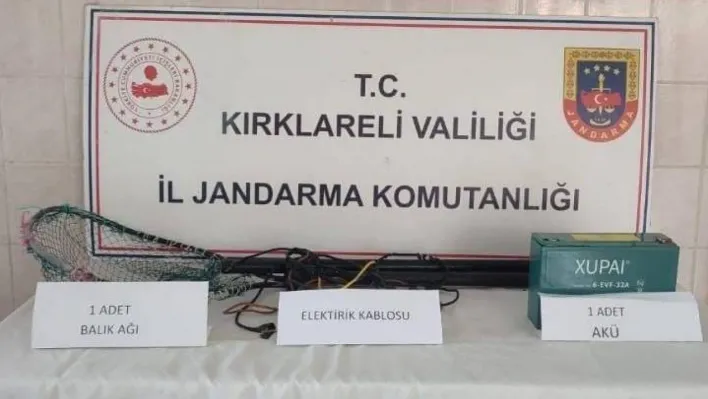 Elektrik vererek balık avlayanlar suçüstü yakalandı