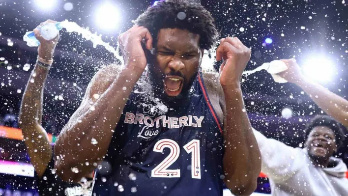 Embiid'in 70 sayı kaydettiği maçta 76ers, Spurs'u 133-123 mağlup etti