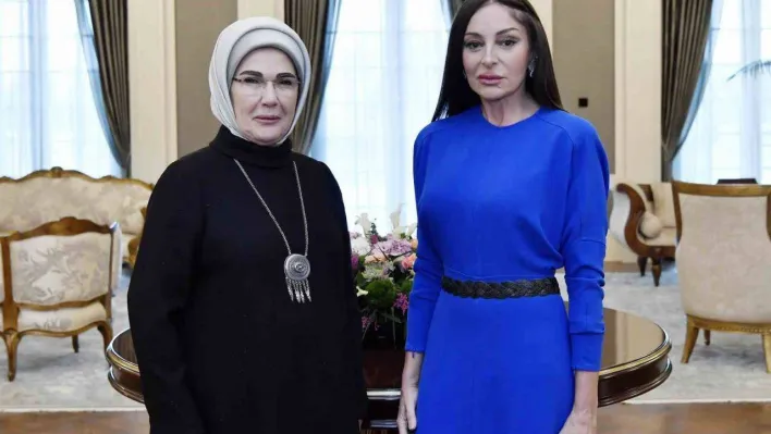 Emine Erdoğan, Mihriban Aliyeva ile görüştü