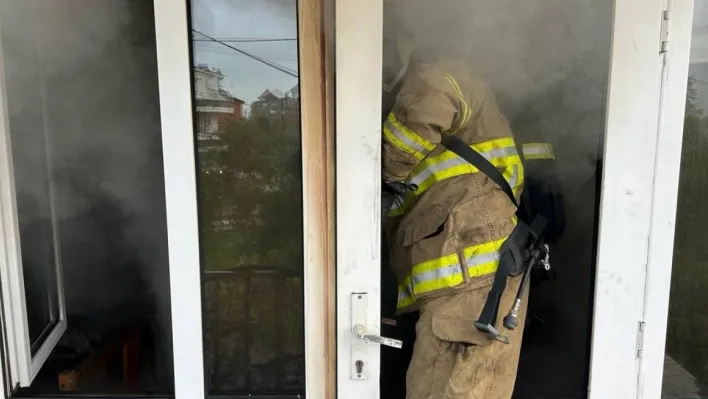 Erdek'te elektrik kontağı 2 farklı yerde yangına sebep oldu