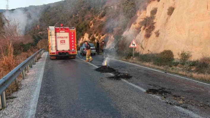 Erdek'te saman yüklü kamyon alev aldı