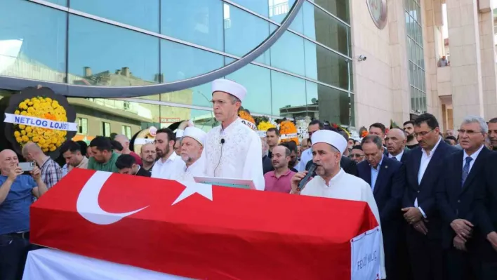 Erenler Belediye Başkanı Kılıç son yolculuğuna uğurlandı