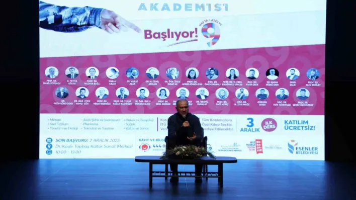 Esenler'de 'Şehir ve Düşünce Akademisi'nde eğitimler başladı