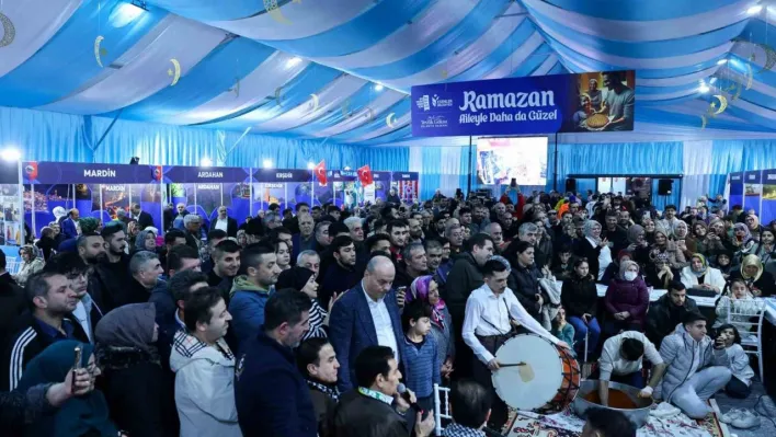 Esenler'de 81 ilin kültürel zenginlikleri vatandaşlarla buluşuyor
