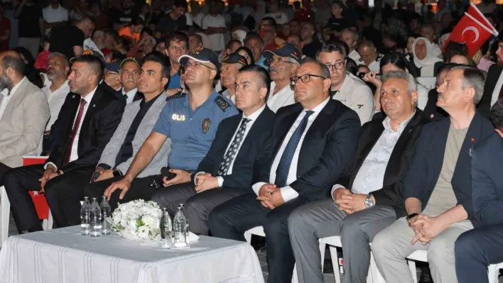 Esenyurt'ta 15 Temmuz Demokrasi ve Millî Birlik Günü anma programı düzenlendi