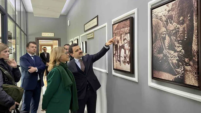 Eski Başbakan Tansu Çiller, Tarihi Alan ile ilgili bilgi aldı