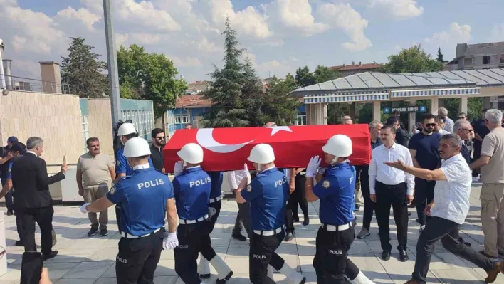 Eski Bitlis Valisi Karaömeroğlu, Ankara'da son yolculuğuna uğurlandı