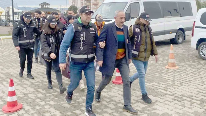 Eski Gökçeada Belediye Başkanı Çetin'e 'hayvan hırsızlığı' suçuna yönelik rüşvet soruşturması