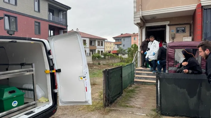 Eski oyuncu evinin balkonunda ölü bulundu