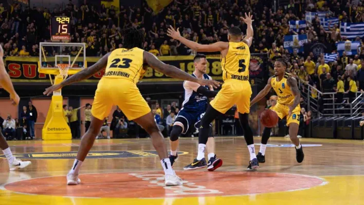 EuroCup: Aris: 76 - Bahçeşehir Koleji: 86