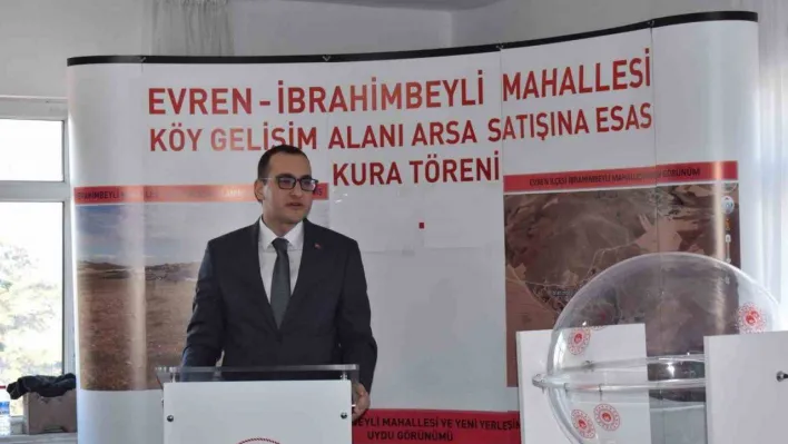 Evren Kaymakamı Kınacı, arsa satış kura törenine katıldı