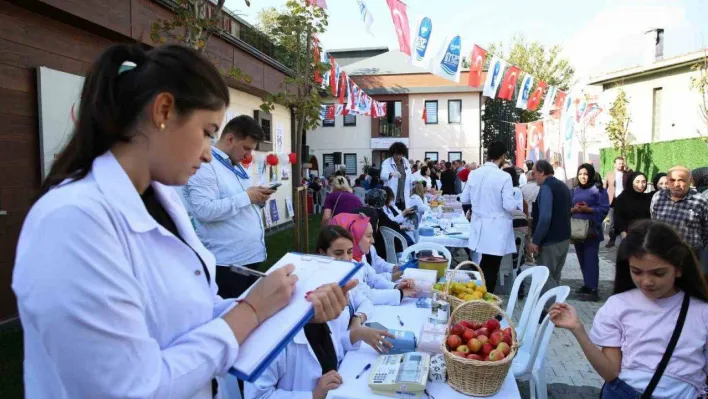 Eyüpsultan'da Topçular Aile Sağlığı Merkezi hizmete açıldı