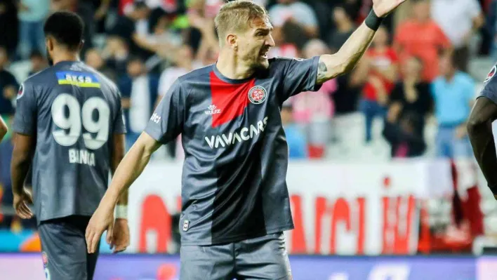 Fatih Karagümrük'te Caner Erkin ile yollar ayrıldı