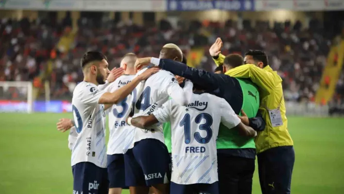 Fenerbahçe, bu sezon 6. kez geriden gelerek kazandı