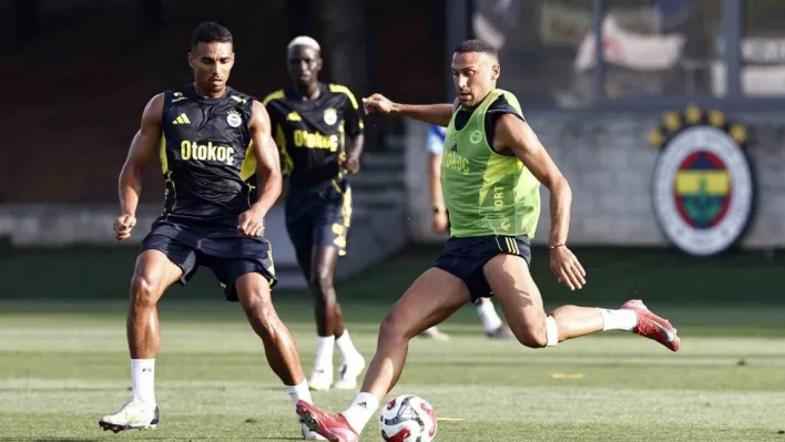 Fenerbahçe, hazırlıklarına Samandıra'da devam etti