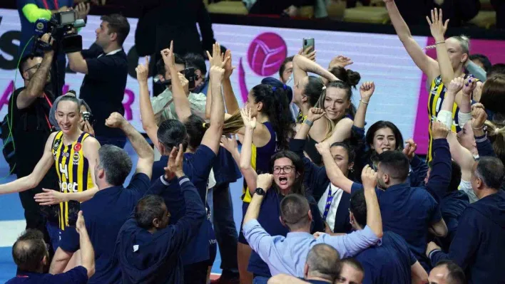 Fenerbahçe Kadın Voleybol Takımı şampiyon oldu