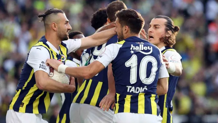 Fenerbahçe, sezonu İstanbulspor galibiyetiyle kapattı