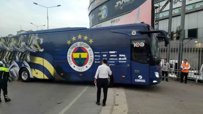 Fenerbahçe stada ulaştı