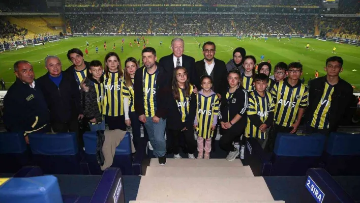 Fenerbahçe, yaralı madencilerin çocuklarını ağırladı