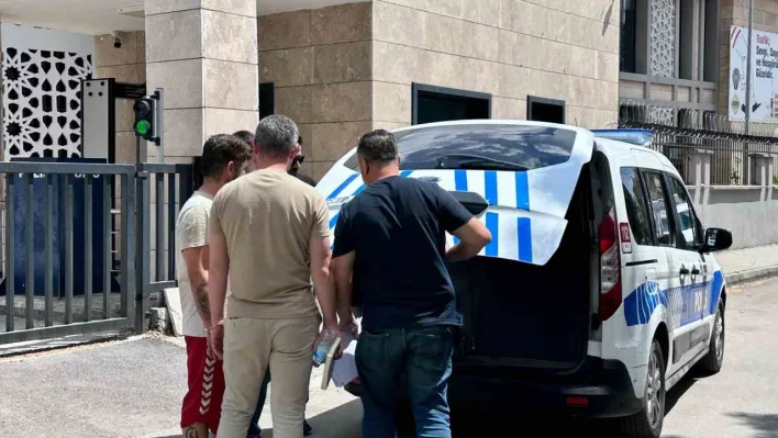 FETÖ firarisi evinde yakalandı